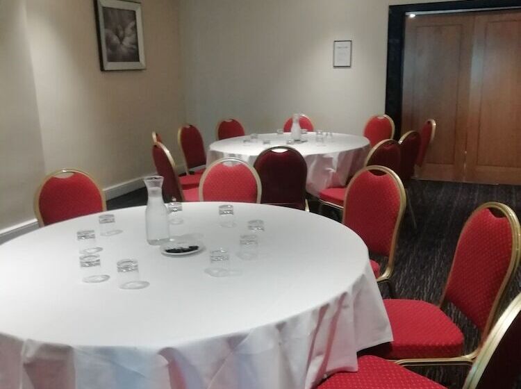 Отель Best Western Gatwick Skylane