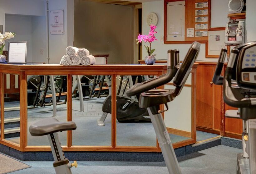 בית מלון כפרי Best Western Queens