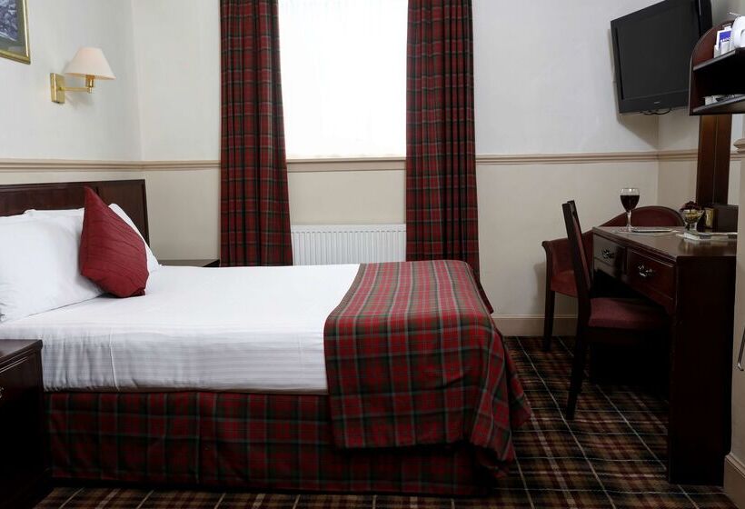 בית מלון כפרי Best Western Queens