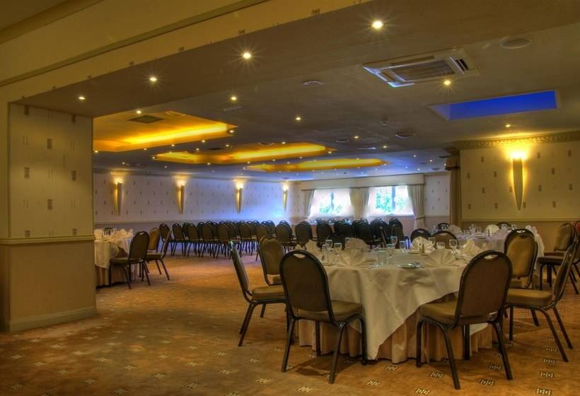 בית מלון כפרי Best Western Queens