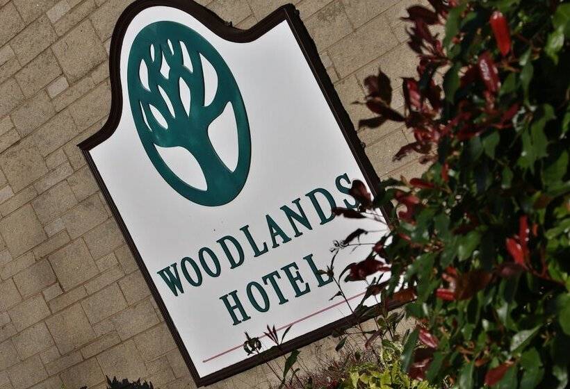 בית מלון כפרי Best Western Woodlands