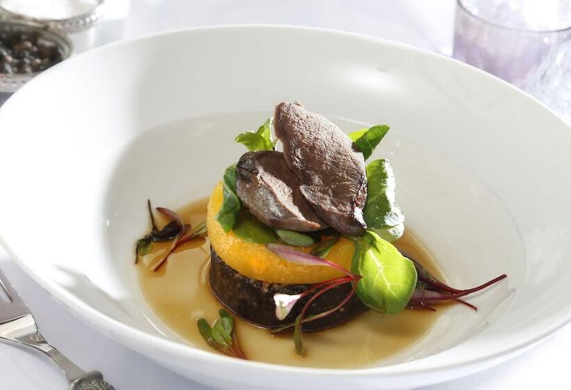 בית מלון כפרי Best Western Woodlands