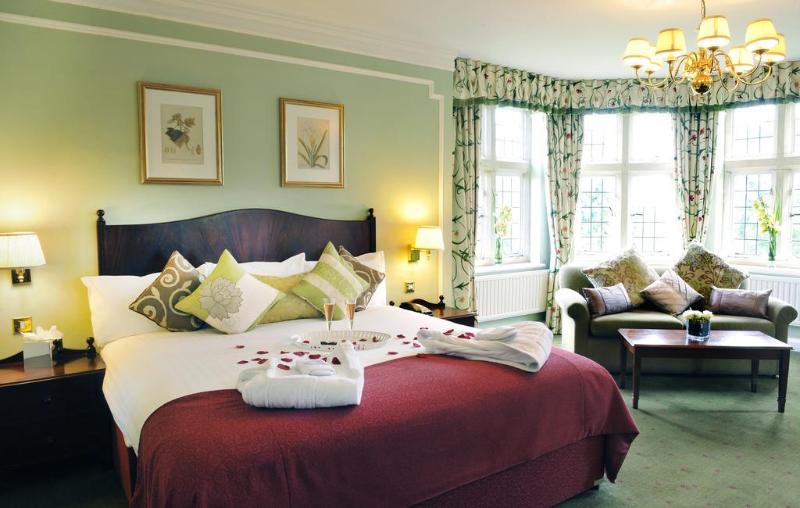 בית מלון כפרי Birch Selsdon