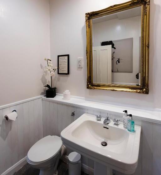 호텔 The George Inn