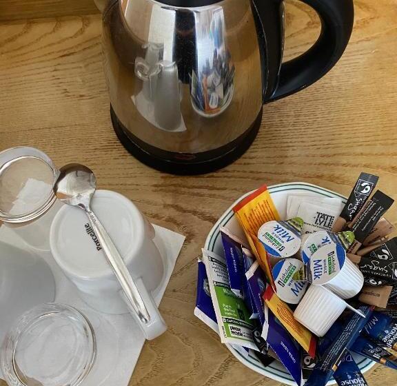 酒店 Cardiff Sandringham