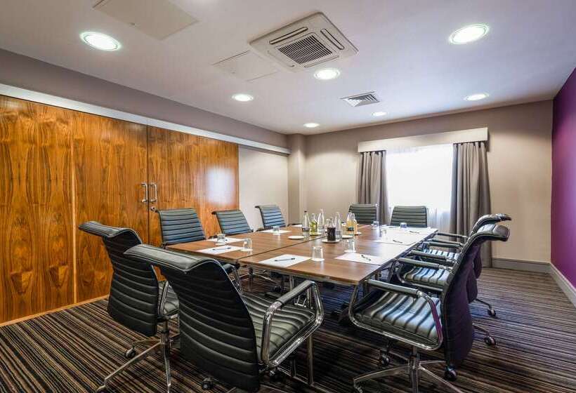 Clarion Hotel Newcastle South