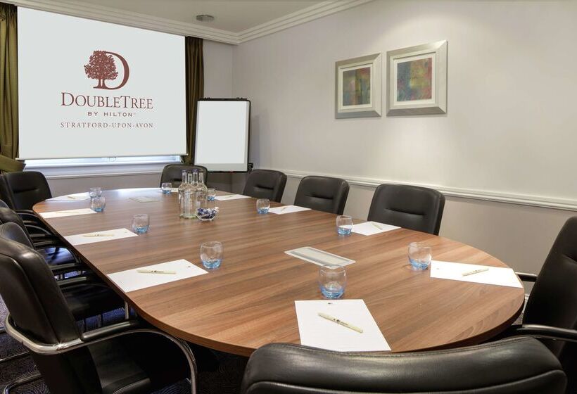 ホテル The Doubletree By Hilton Stratford Upon Avon