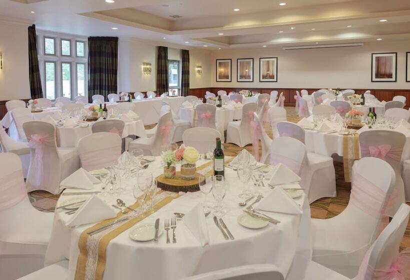 ホテル The Doubletree By Hilton Stratford Upon Avon