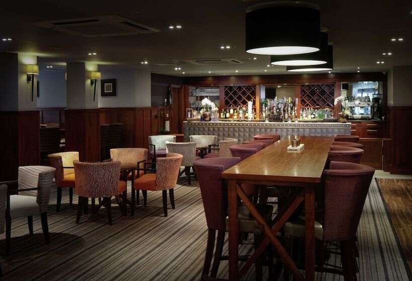 ホテル The Doubletree By Hilton Stratford Upon Avon