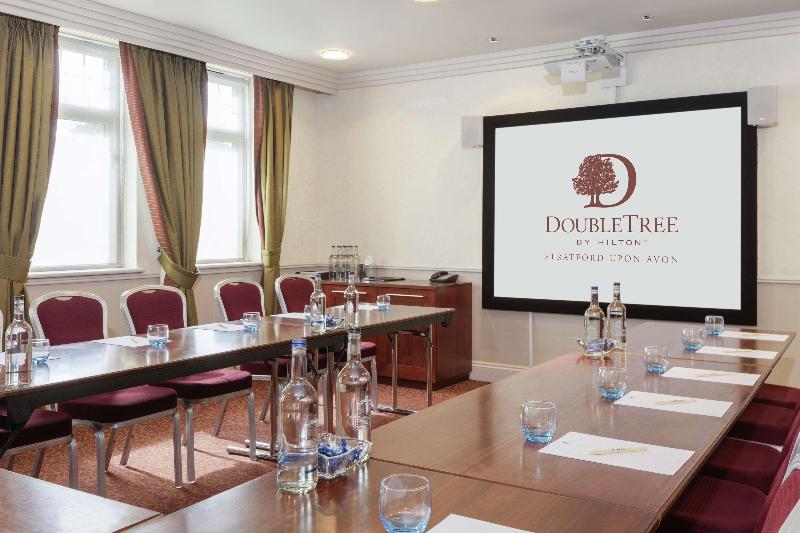 ホテル The Doubletree By Hilton Stratford Upon Avon