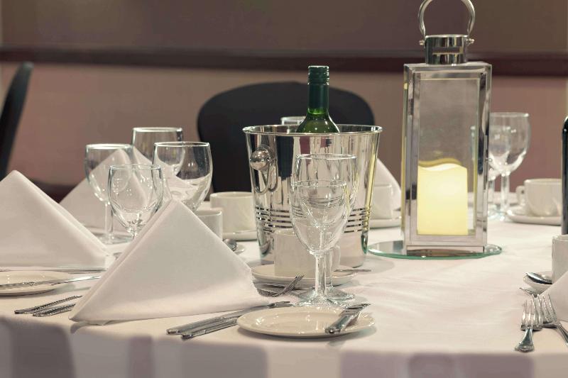 ホテル The Doubletree By Hilton Stratford Upon Avon