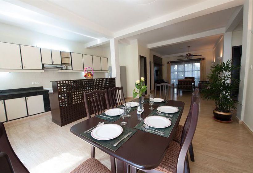 בית מלון כפרי Embassy Place