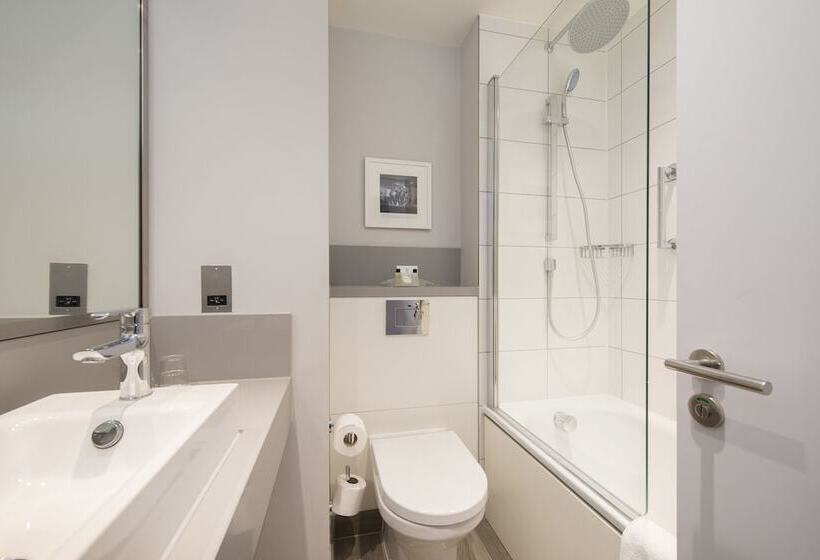فندق Holiday Inn London Shepperton, An Ihg
