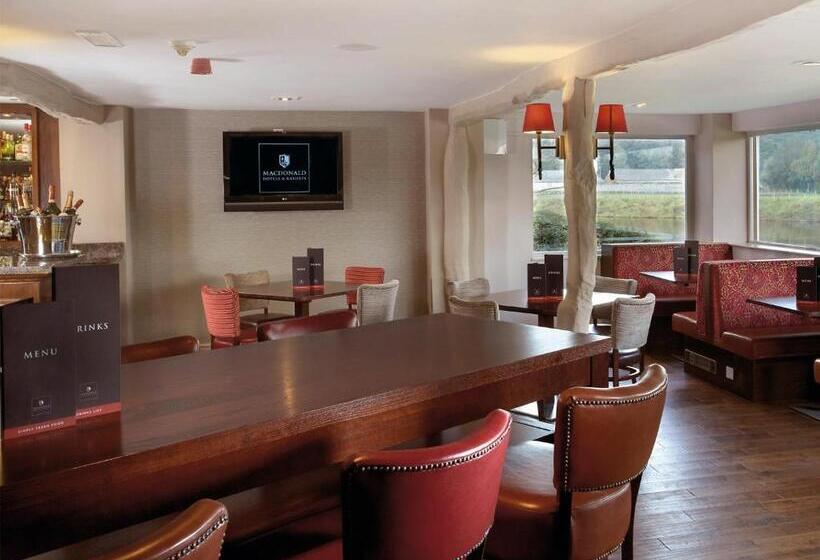 فندق Macdonald Tickled Trout