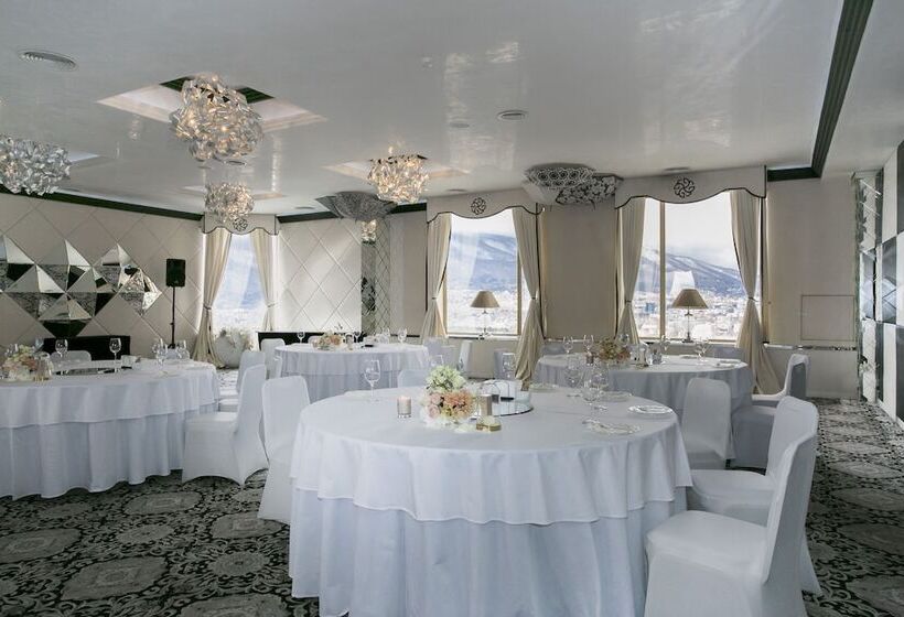 酒店 Marinela Sofia