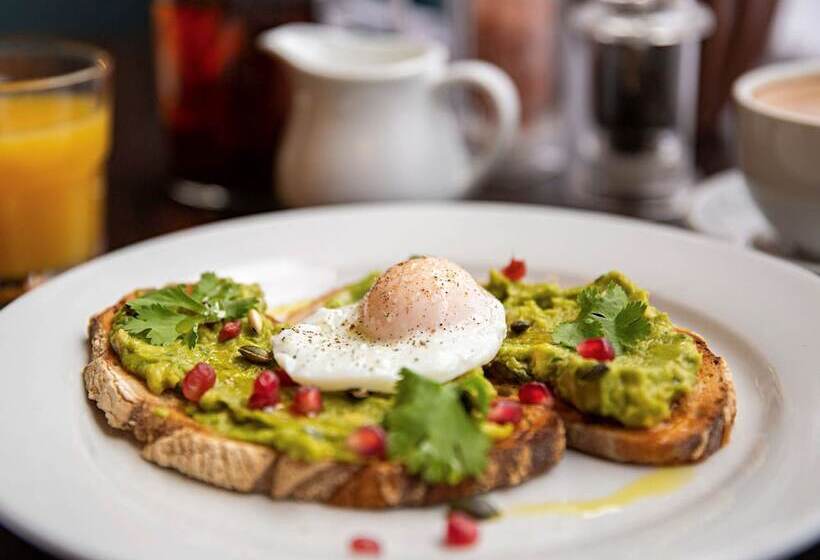 Queens Hotel & Spa Bournemouth