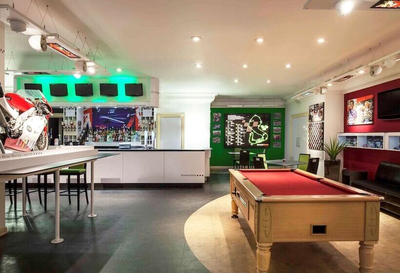 Mercure Dartford Brands Hatch Hotel & Spa