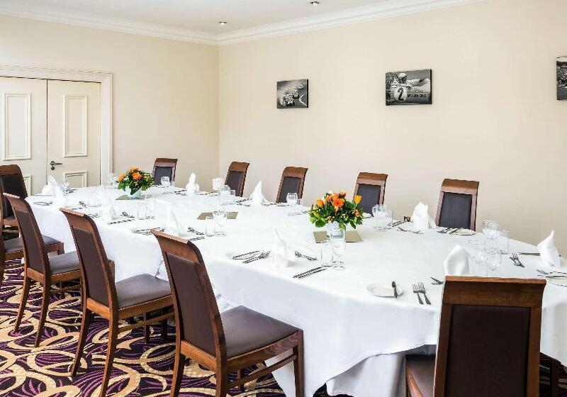 Mercure Dartford Brands Hatch Hotel & Spa