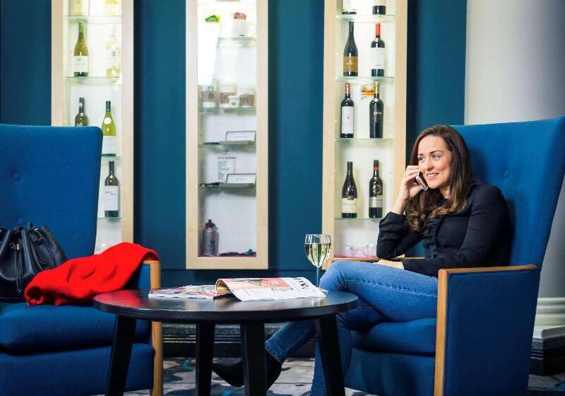 Mercure Dartford Brands Hatch Hotel & Spa