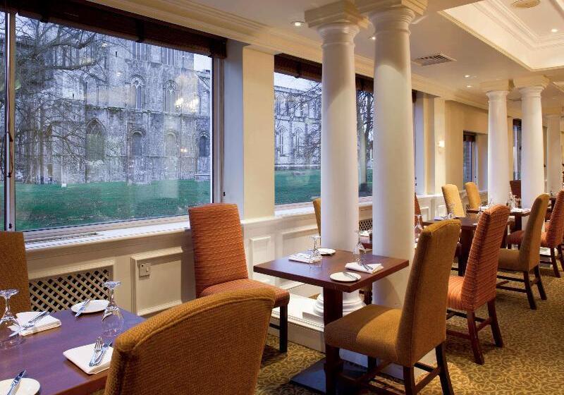 ホテル Mercure Winchester Wessex