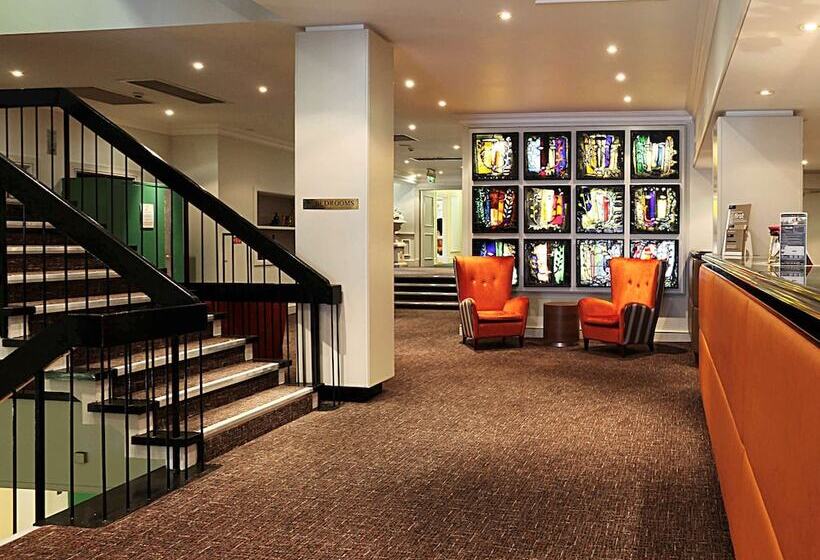 ホテル Mercure Winchester Wessex