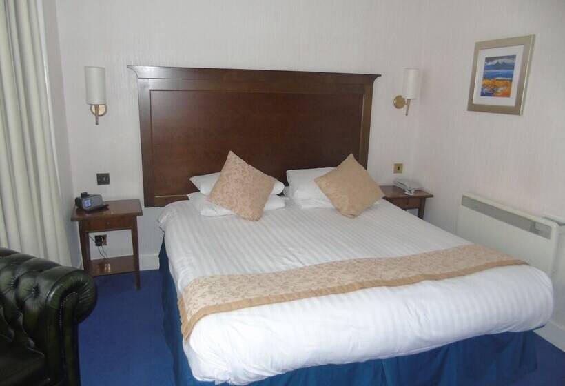 هتل Muthu Queens Oban