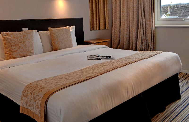 هتل Muthu Queens Oban