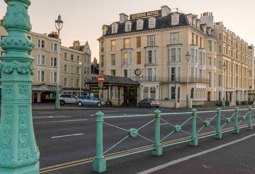 Queens Hotel & Spa