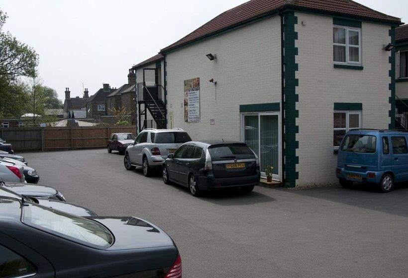 ホテル The Queensgate