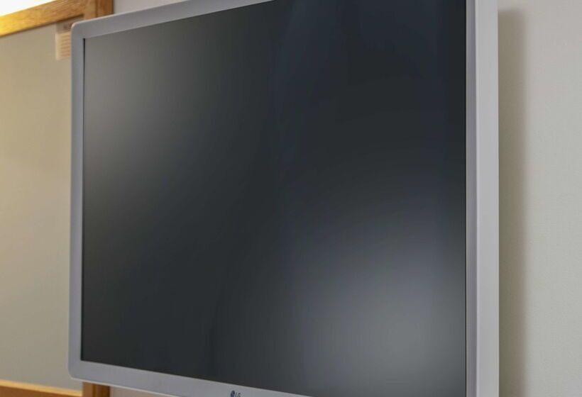 Queensway Hotel, Sure Hotel Collection By Best Western