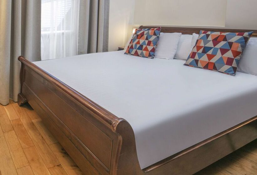 Queensway Hotel, Sure Hotel Collection By Best Western