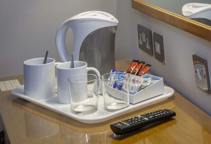 Queensway Hotel, Sure Hotel Collection By Best Western