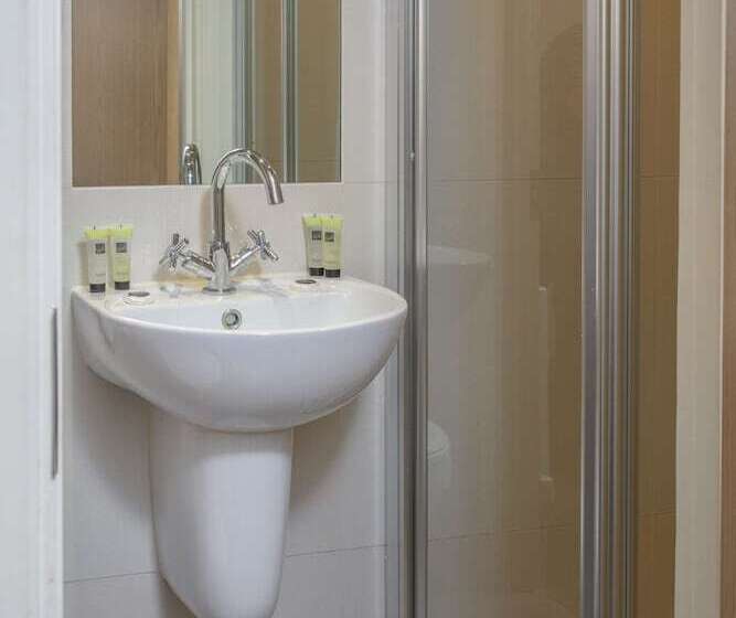 Queensway Hotel, Sure Hotel Collection By Best Western