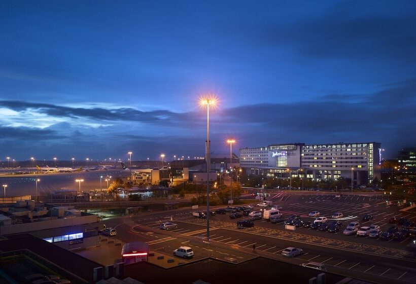 Отель Radisson Blu Manchester Airport