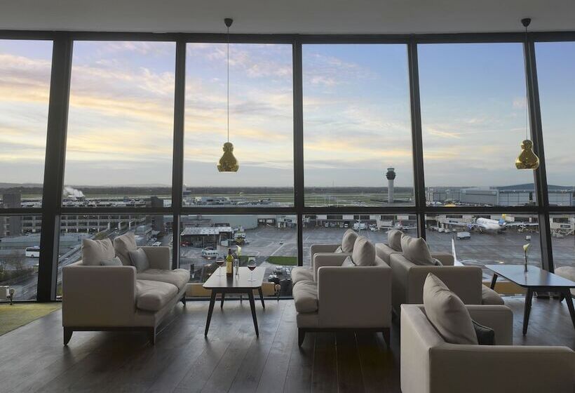 Отель Radisson Blu Manchester Airport
