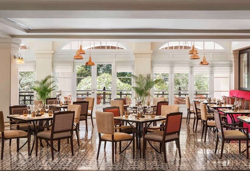 Raffles Hotel Le Royal