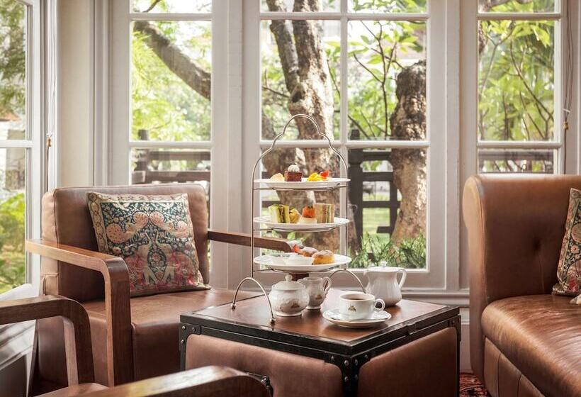 Raffles Hotel Le Royal