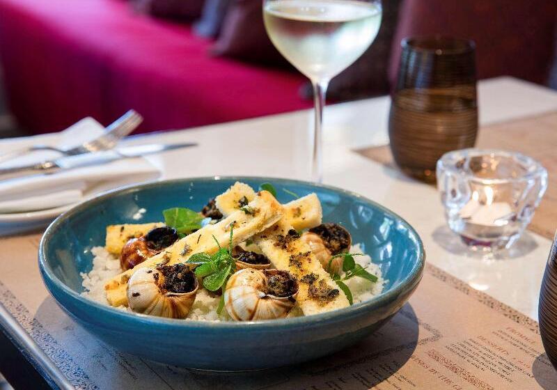 Raffles Hotel Le Royal