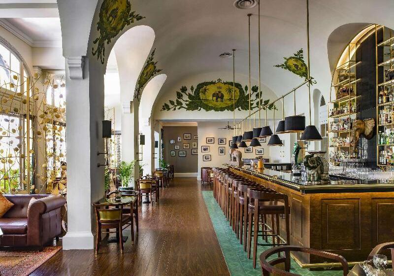 Raffles Hotel Le Royal