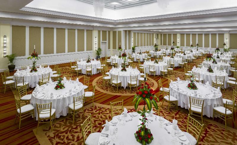 Raffles Hotel Le Royal