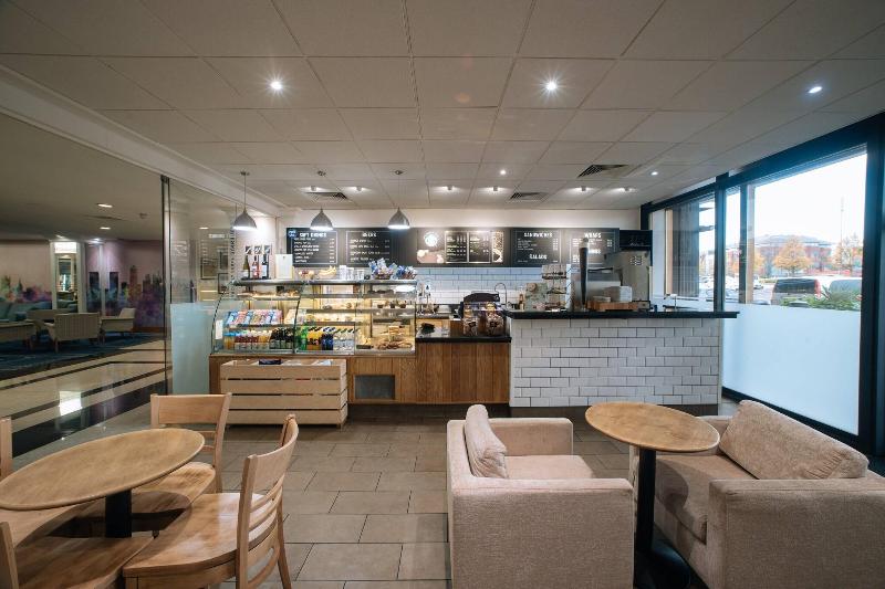 호텔 Renaissance London Heathrow