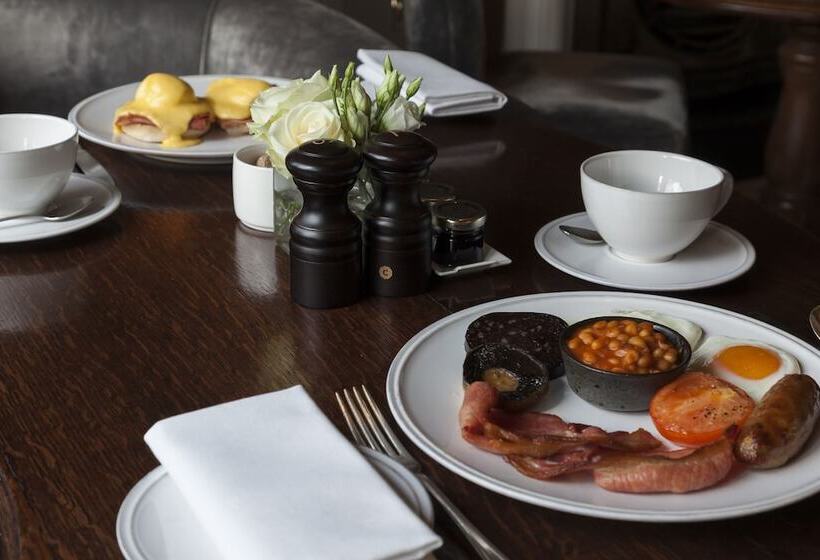 Отель Roseate House London