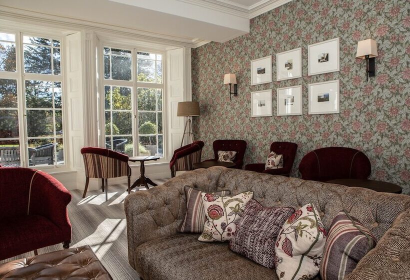 Отель Rothay Manor