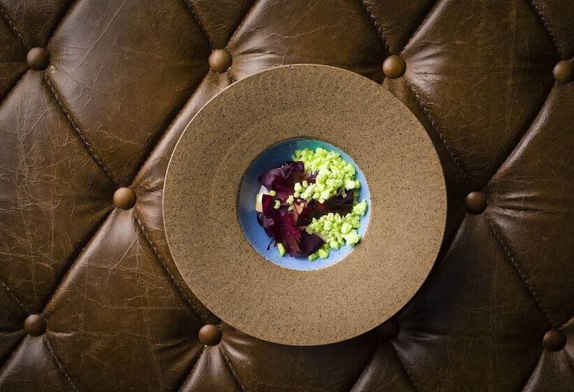 Отель Rothay Manor