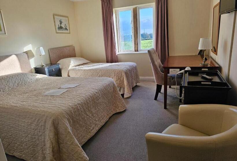 ホテル Schoolhouse Restaurant And