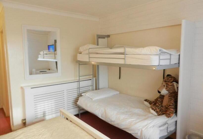 ホテル Schoolhouse Restaurant And