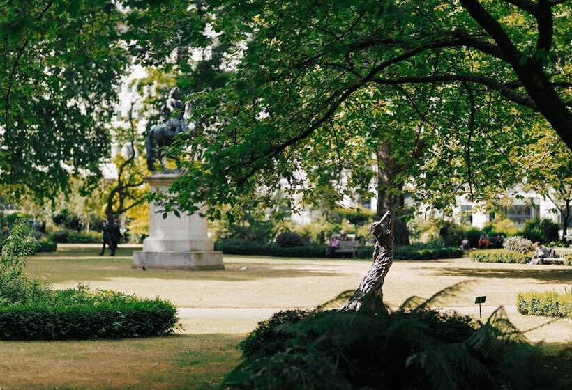 Althoff St James S Hotel & Club London