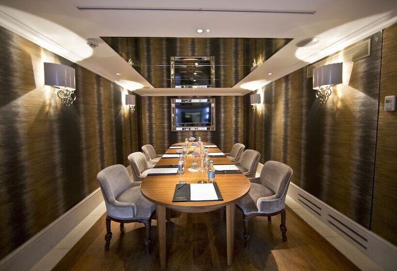 Althoff St James S Hotel & Club London