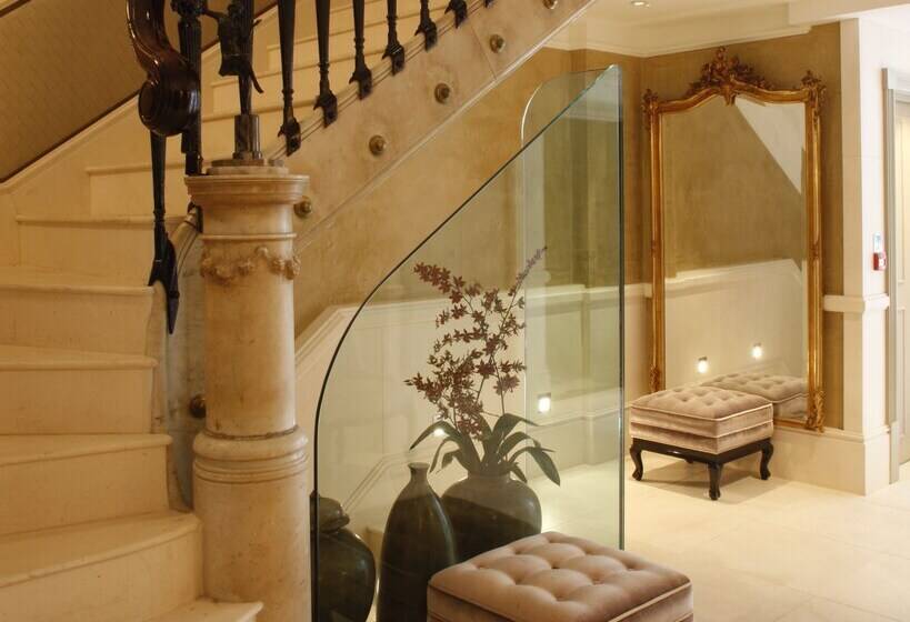 Althoff St James S Hotel & Club London