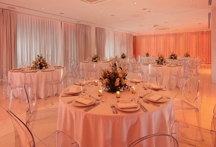 בית מלון כפרי St Martins Lane London